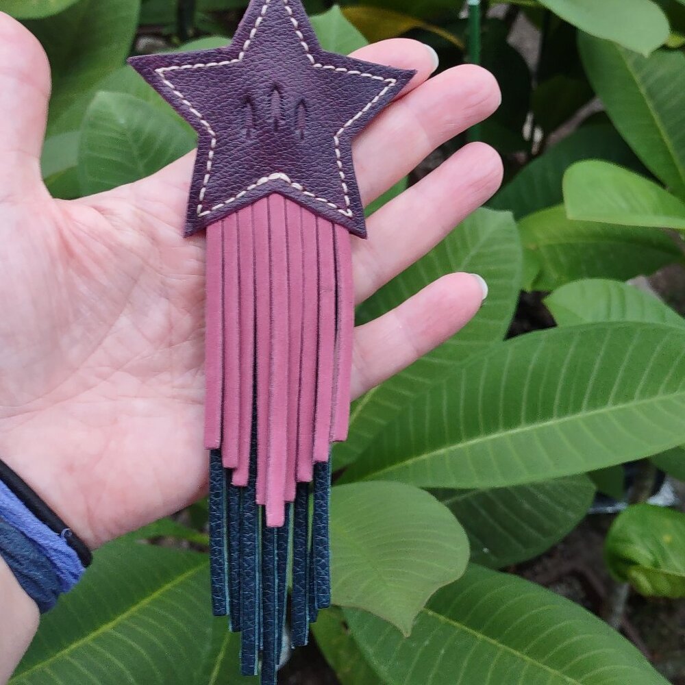 Portland Leather Austin star purse charm bag flair